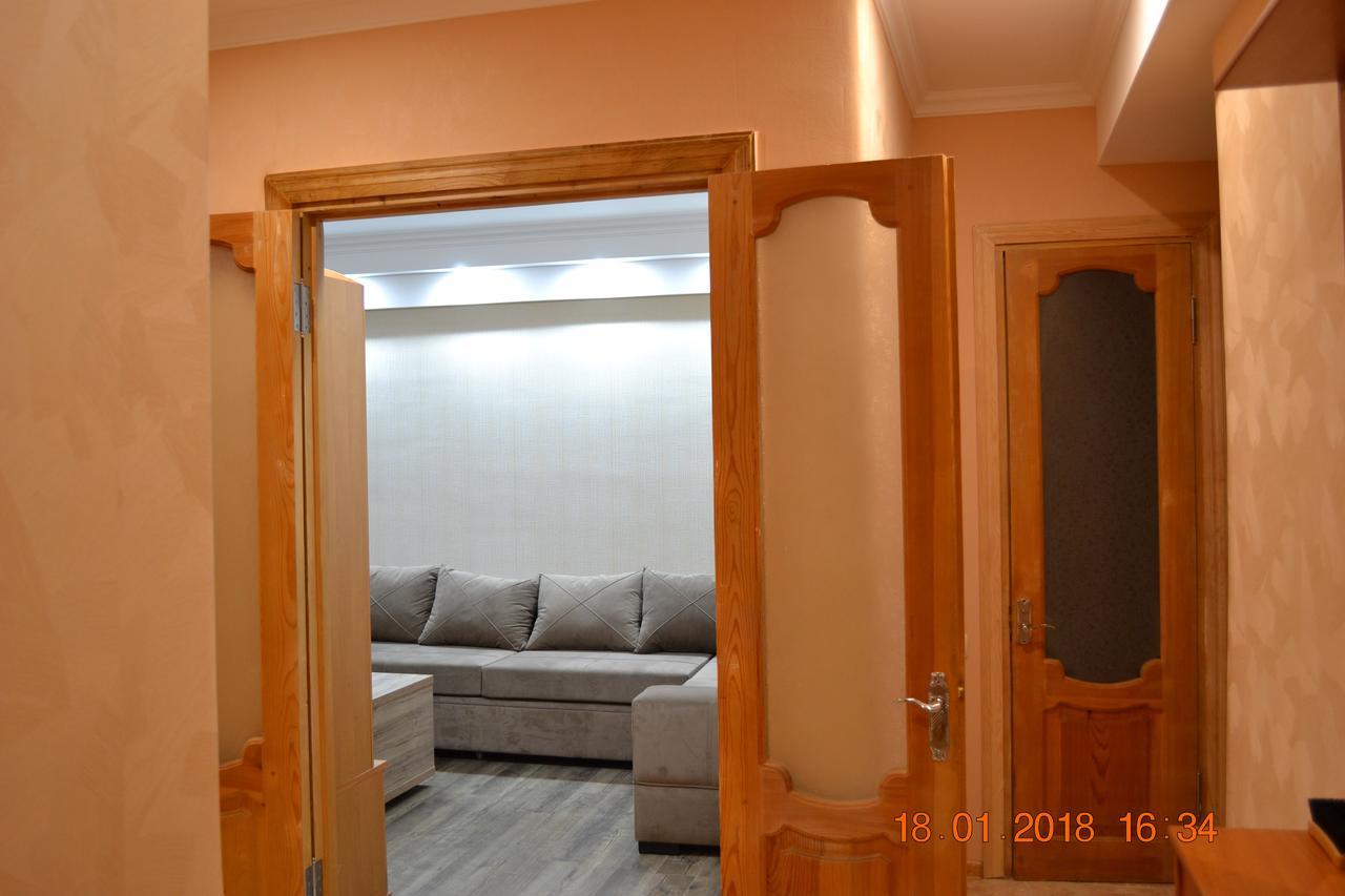 Apartment On Ikalto 8 Tbilissi Extérieur photo